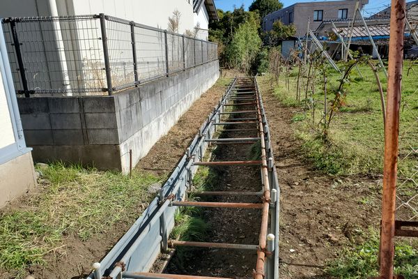 アゼリア駐車場